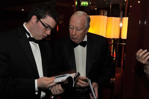 Oracle_Retail_Week_Awards___bbb__16_